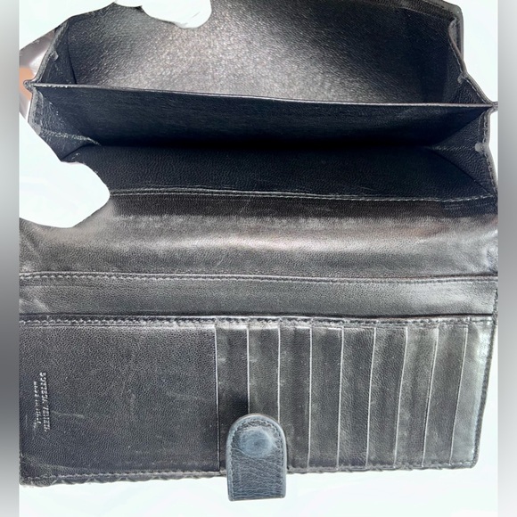 Bottega Veneta Intrecciato Lambskin Long Wallet, Authentic, Pre-Loved - Picture 12 of 14